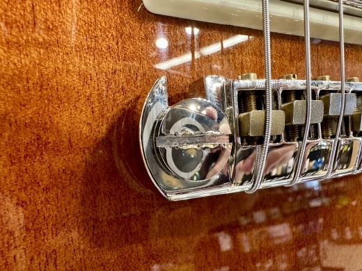 SE Hollow Body II Electric Guitar with Case - Black and Gold Burst 2